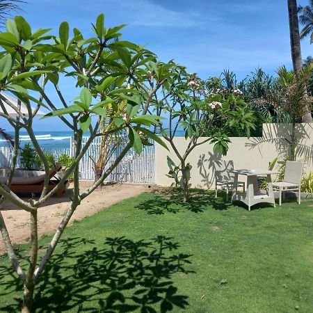 Lihinya Beach Villa Ahangama Ngoại thất bức ảnh