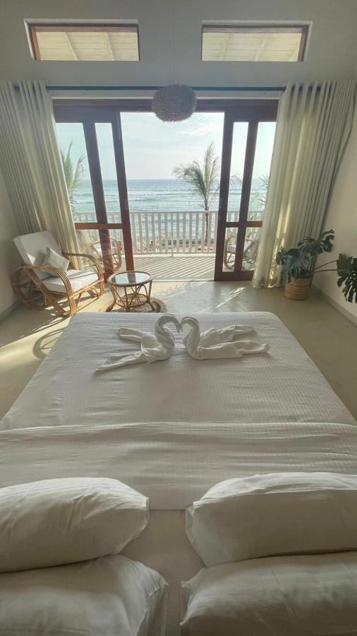 Lihinya Beach Villa Ahangama Ngoại thất bức ảnh