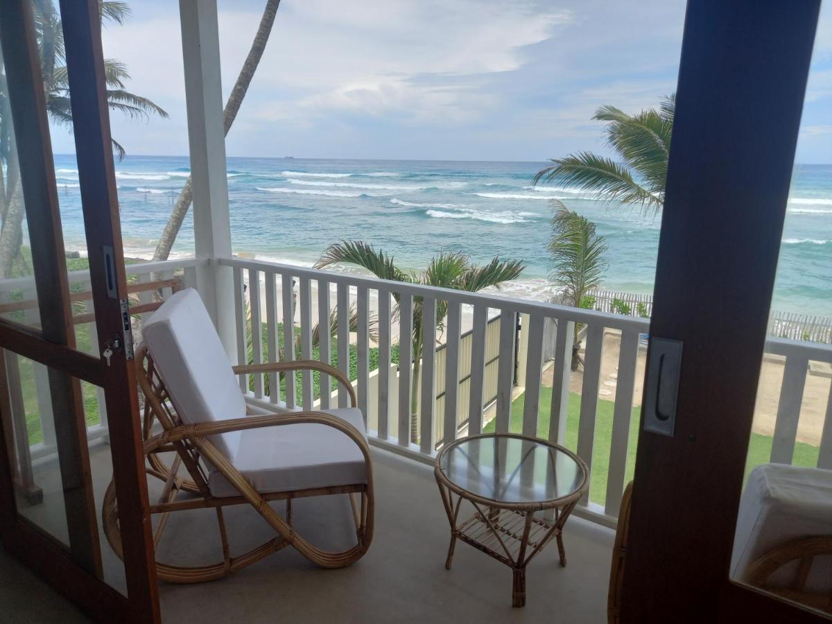 Lihinya Beach Villa Ahangama Ngoại thất bức ảnh