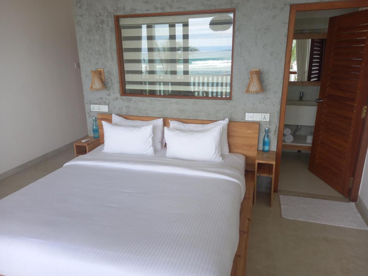 Lihinya Beach Villa Ahangama Ngoại thất bức ảnh